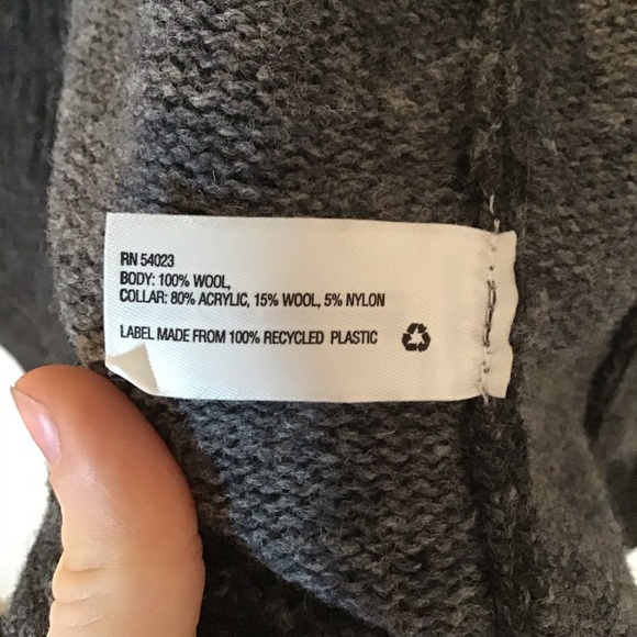 Gap Wool Button Sweater - Picture 3 of 6